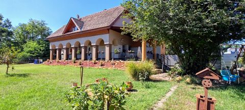 Eladó Ház 6000 Kecskemét , Kecskeméthez közel...
