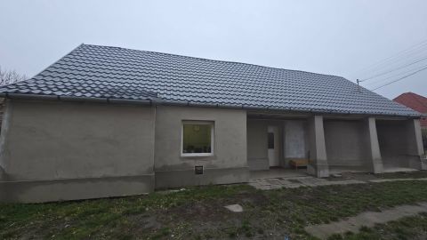 Eladó Ház 2760 Nagykáta , Nincs utca