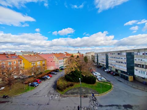 Eladó Lakás 9700 Szombathely 