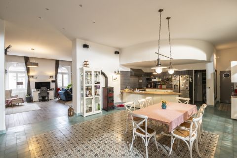 Eladó Lakás 1077 Budapest 7. kerület 