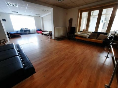 Eladó Ház 6100 Kiskunfélegyháza , Vállalkozásként, vagy házként használható épület