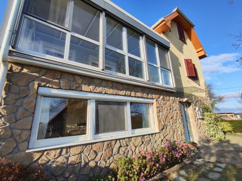 Eladó Ház 2481 Velence panorámás