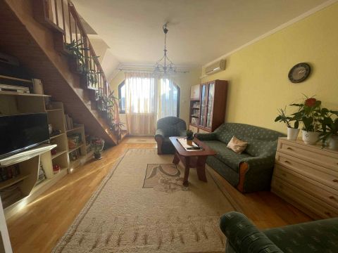 Eladó Lakás 8200 Veszprém Veszprém, Csillag utca