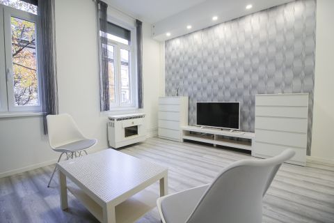 Eladó Lakás 1142 Budapest 14. kerület 