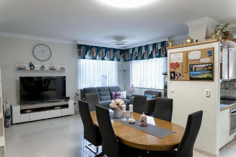 Eladó Ház 2120 Dunakeszi , Szakrendelőhöz közel