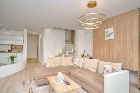 Eladó Ház 2083 Solymár , Györgyhegy