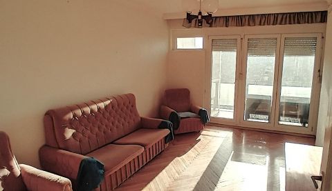 Eladó Lakás 8000 Székesfehérvár 8000 Székesfehérvár, csendes, zöldövezet