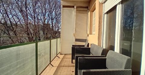 Eladó Lakás 8000 Székesfehérvár , 8000 Székesfehérvár, csendes, zöldövezet