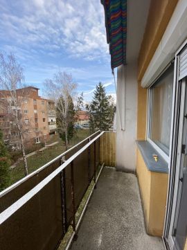 Eladó Lakás 7300 Komló 