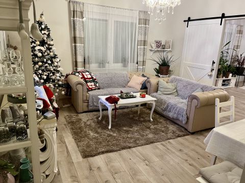 Eladó Ház 1162 Budapest 16. kerület 