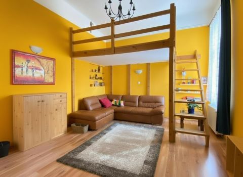 Eladó Lakás 1066 Budapest 6. kerület 