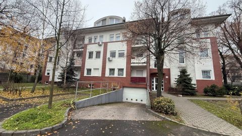 Eladó Lakás 1104 Budapest 10. kerület , ÓHEGY, ÁRNYASLIGET LKP., 2 SOBÁS, 56m2-es, JÓ ÁLLAPOTÚ LAKÁS