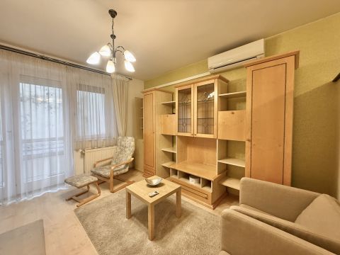 Kiadó Lakás 7621 Pécs 