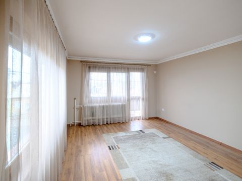 Eladó Ház 4244 Újfehértó 