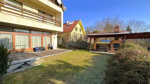 Eladó Ház 1028 Budapest 2. kerület 