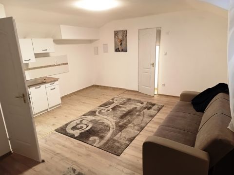 Eladó Lakás 1086 Budapest 8. kerület 