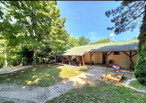 Eladó Ház 2089 Telki Csendes utcában