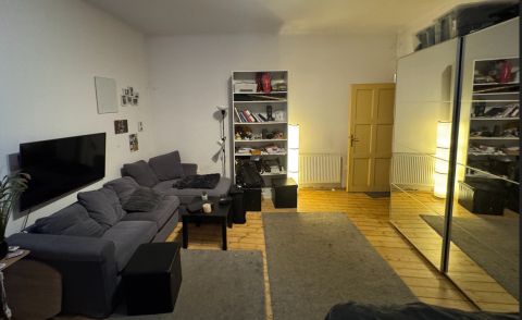 Eladó Lakás 1032 Budapest 3. kerület 