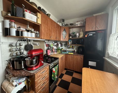 Eladó Lakás 1157 Budapest 15. kerület Parkos, csendes környezetben.