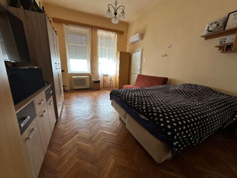 Eladó Lakás 4002 Debrecen 4025 Debrecen, Debreceni Ítélőtábla