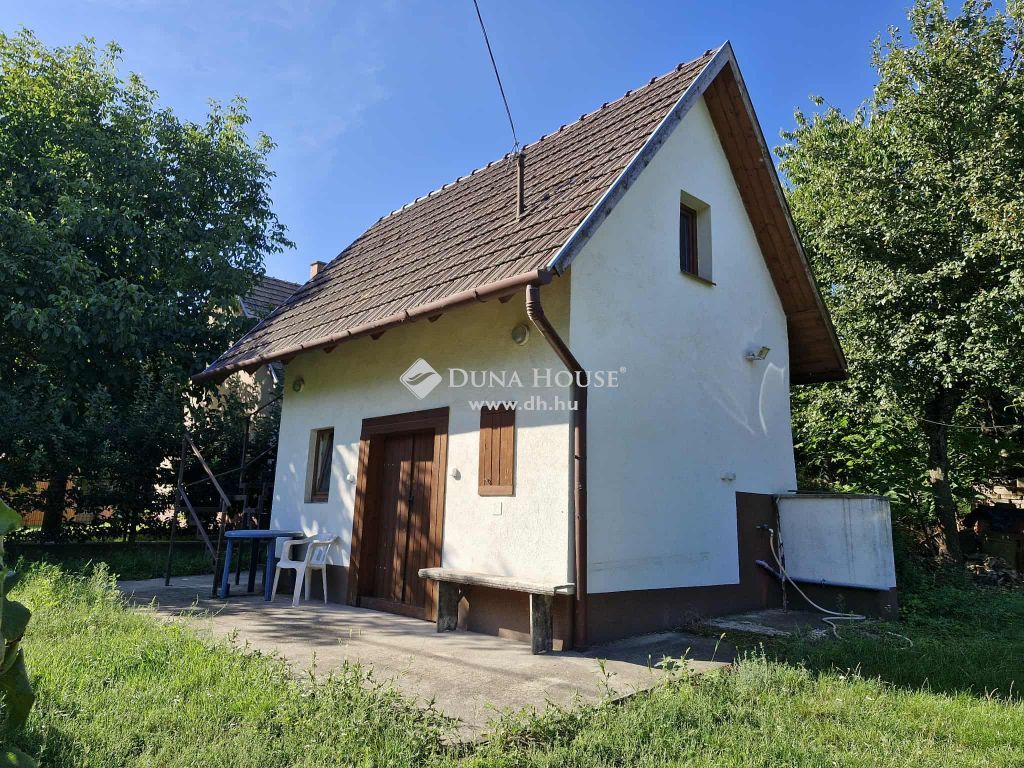 8093 Lovasberény — 1/6