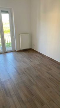 Eladó Lakás 7673 Kővágószőlős 