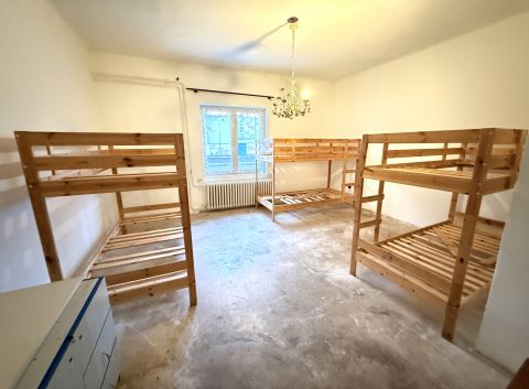Kiadó Ház 1183 Budapest 18. kerület , Azonnal kivehető családi ház, munkásszálló, telephely
