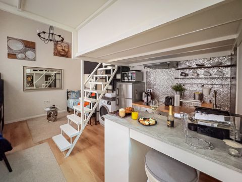 Eladó Lakás 1061 Budapest 6. kerület 