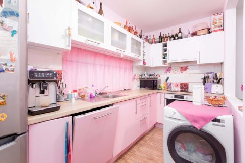 Eladó Lakás 9200 Mosonmagyaróvár , Engler Hotel és Étterem