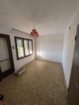 Eladó Ház 2500 Esztergom 