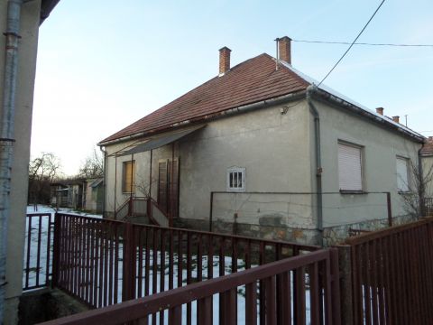 Eladó Ház 7968 Felsőszentmárton 