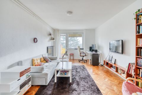 Eladó Lakás 1025 Budapest 2. kerület , 2 garázzsal az árban!