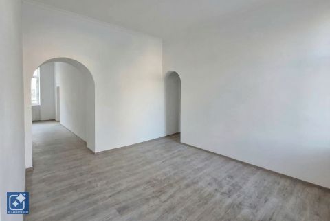 Eladó Lakás 1041 Budapest 4. kerület 