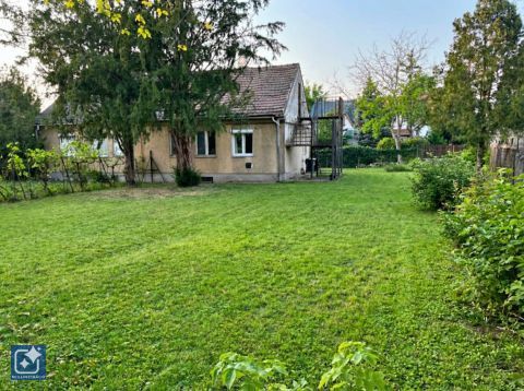 Eladó Ház 1141 Budapest 14. kerület , Alsórákos,Álmos vezér udvar!