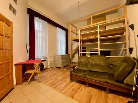 Eladó Lakás 1063 Budapest 6. kerület 