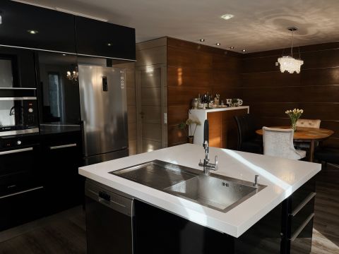 Eladó Ház 1046 Budapest 4. kerület Prémium ikerházfél | 239 m² | 440 m² telek | Fenntartható re