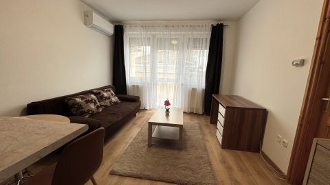 Kiadó Lakás 4028 Debrecen , Damjanich lakóparkban nappali + 1 hálós lakás KIADÓ!