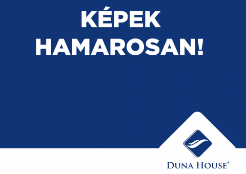 Eladó Lakás 6000 Kecskemét FELÚJÍTOTT,2 szobás lakás a RÁVÁGY téren!