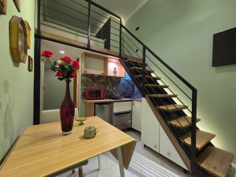 Eladó Lakás 1076 Budapest 7. kerület , MINIGARZON ELADÓ A VÁROSLIGET MELLETT