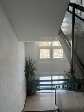 Eladó Lakás 1033 Budapest 3. kerület 