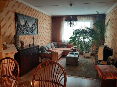 Eladó Lakás 8200 Veszprém 