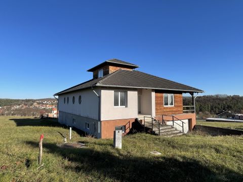 Eladó Ház 2641 Berkenye 