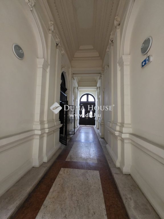 1061 Budapest 6. kerület , Exkluzív palotaépületi ingatlan az Andrássy úton — 1/17