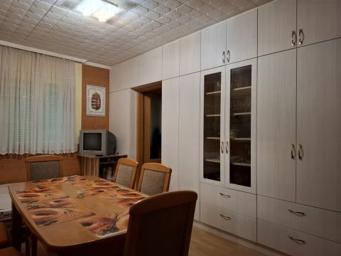 Eladó Lakás 8749 Zalakaros , Zalakaros Üdülő sor