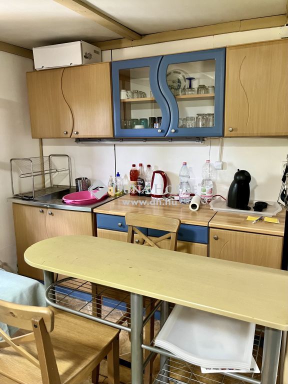 3262 Markaz , Markazi-tó egyik csendes utcájában — 1/22