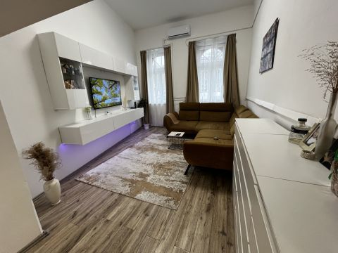 Eladó Lakás 1084 Budapest 8. kerület 