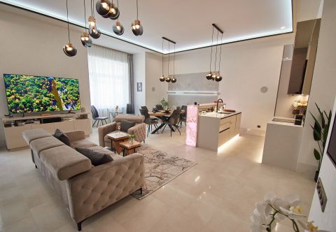 Eladó Lakás 1051 Budapest 5. kerület 