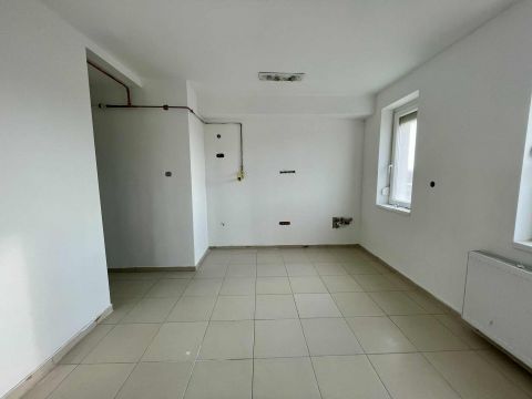 Eladó Lakás 8220 Balatonalmádi Balatonalmádi, Baross Gábor utca