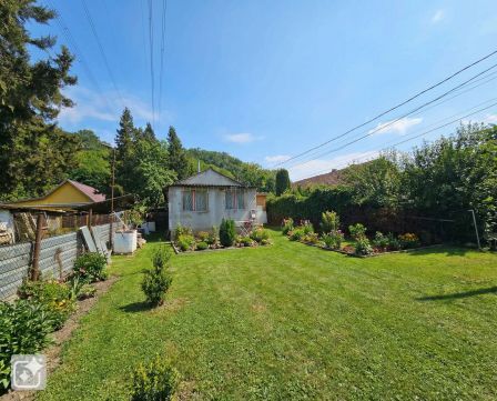 Eladó Ház 2030 Érd , Érd Fő utca és Hősök Tere utca sarka