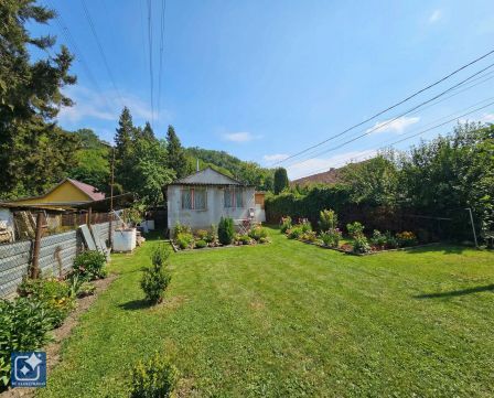 Eladó Ház 2030 Érd , Érd Fő utca és Hősök Tere utca sarka